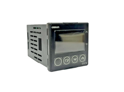 Omron Temperaturregler 100-240VAC E5CN-R2TU
