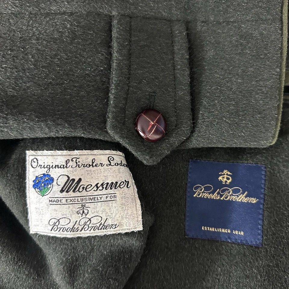 Brooks Brothers Green Italian Wool Alpaca Moessmer Overcoat Jacket Mens 42R Read - Image 2 of 4
