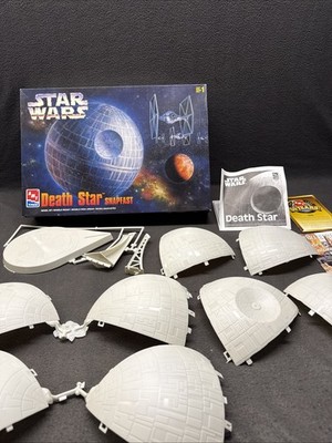 AMT Star Wars Death Star 8193 Model Kit 1:52000 Scale Opened 100% Complete #26