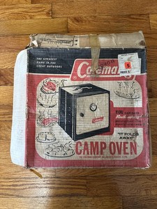 Vintage 1960's Coleman Camp Oven With Box & Instructions 501 D950