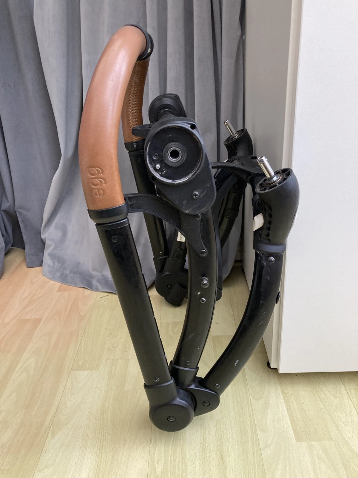 Egg Stroller Chassis Frame *Only* ~ Inc. brown leather handle replacement great