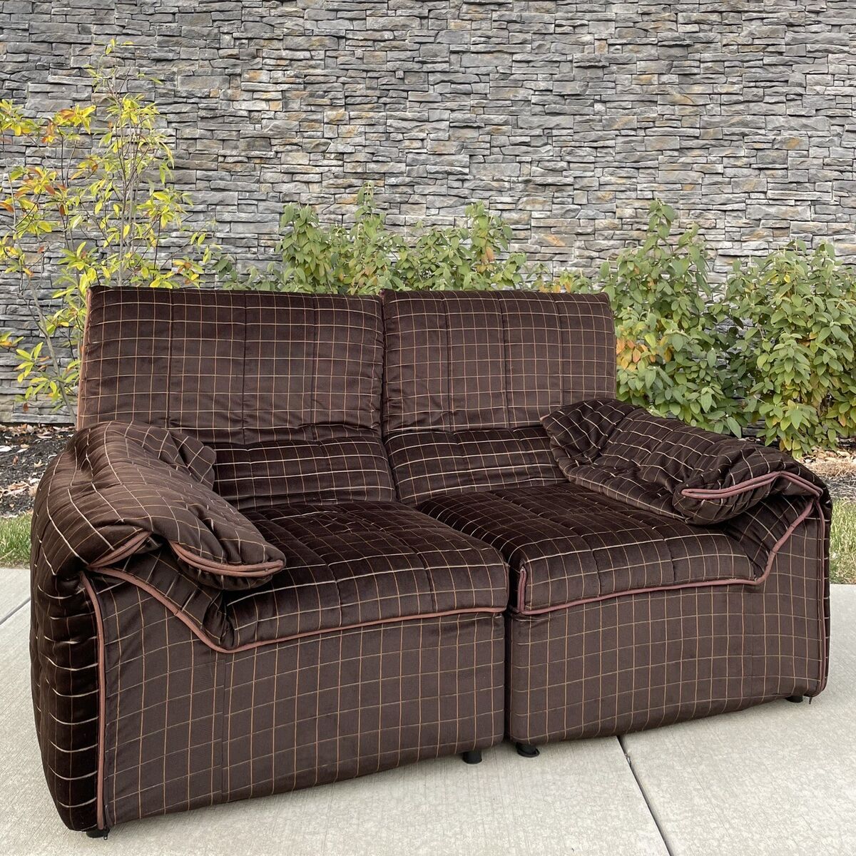 B&B Italia Baia Sofa Loveseat Settee Antonio Citterio B&B Italia Baia Sofa Loveseat Settee Antonio Citterio