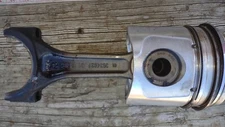 Cummins ISC 8.3CR Connecting Rod and Piston no5