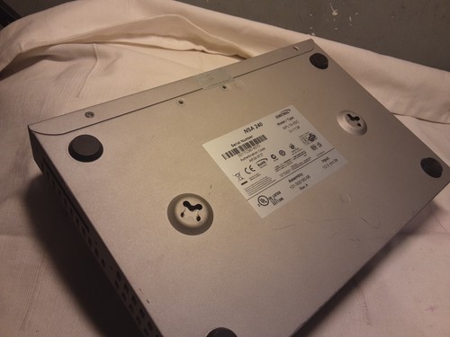 Sonicwall NSA 240 APL19-05C Network Security Firewall Without AC Adapter. CD_23 - 第 4/8 張圖片