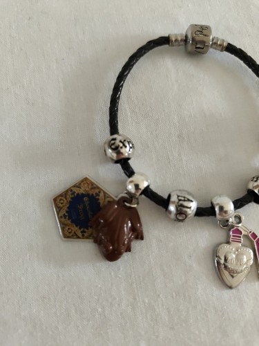 Harry Potter studio London Shop 8 Charms | eBay