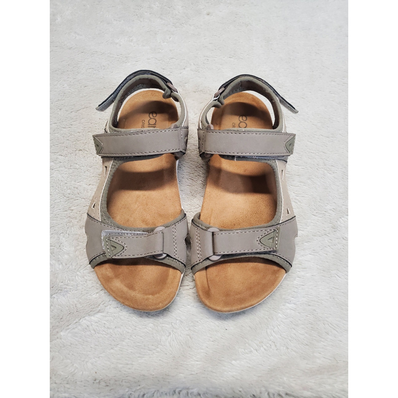 Earth Origins Skylar Greige Tan Strappy Casual Summer Open Toe Sandals 6 Classic
