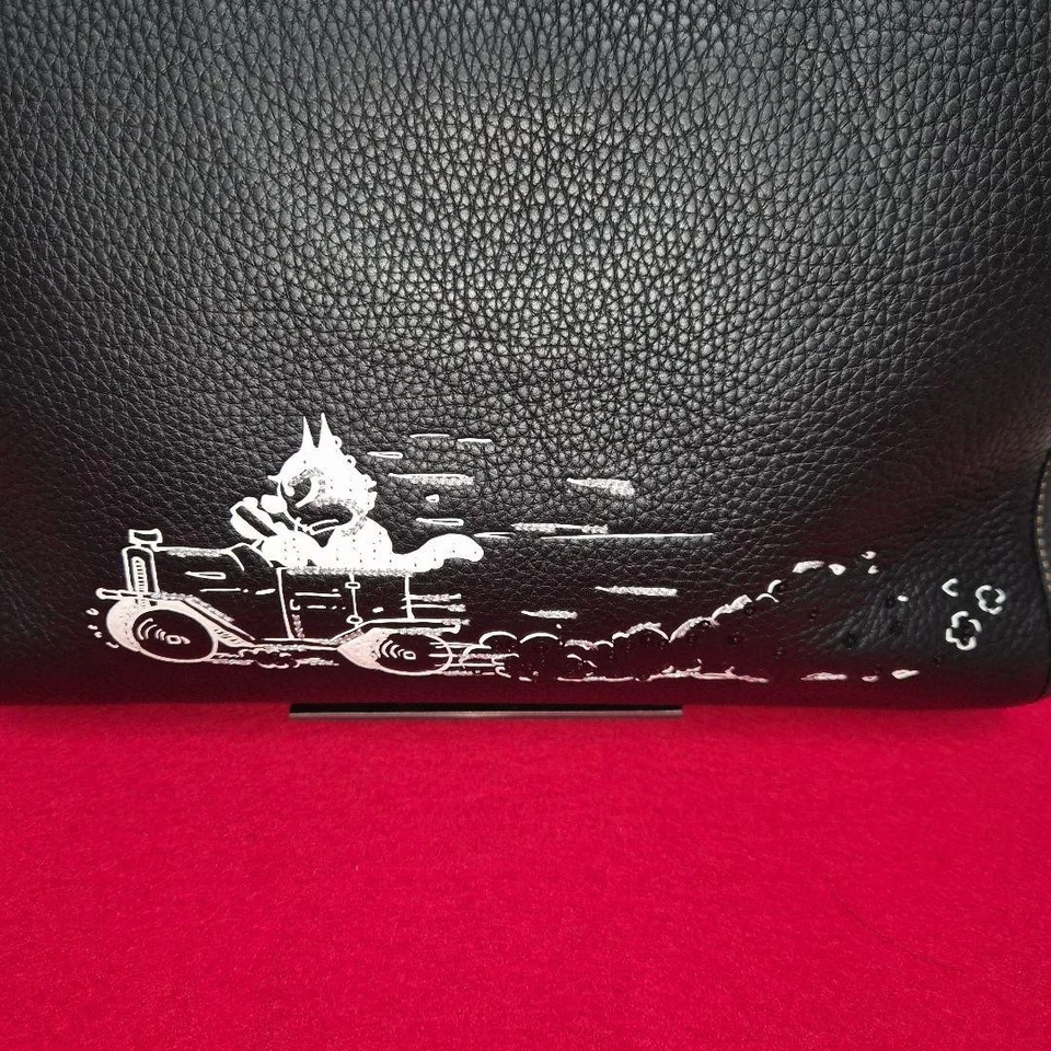 Entrenador casi nuevo Rogue edición limitada con Felix el gato conduciendo NEGRO Foto 2 de 4