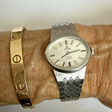 Vintage Ladies 1970s TITUS Manual Wind Wristw...