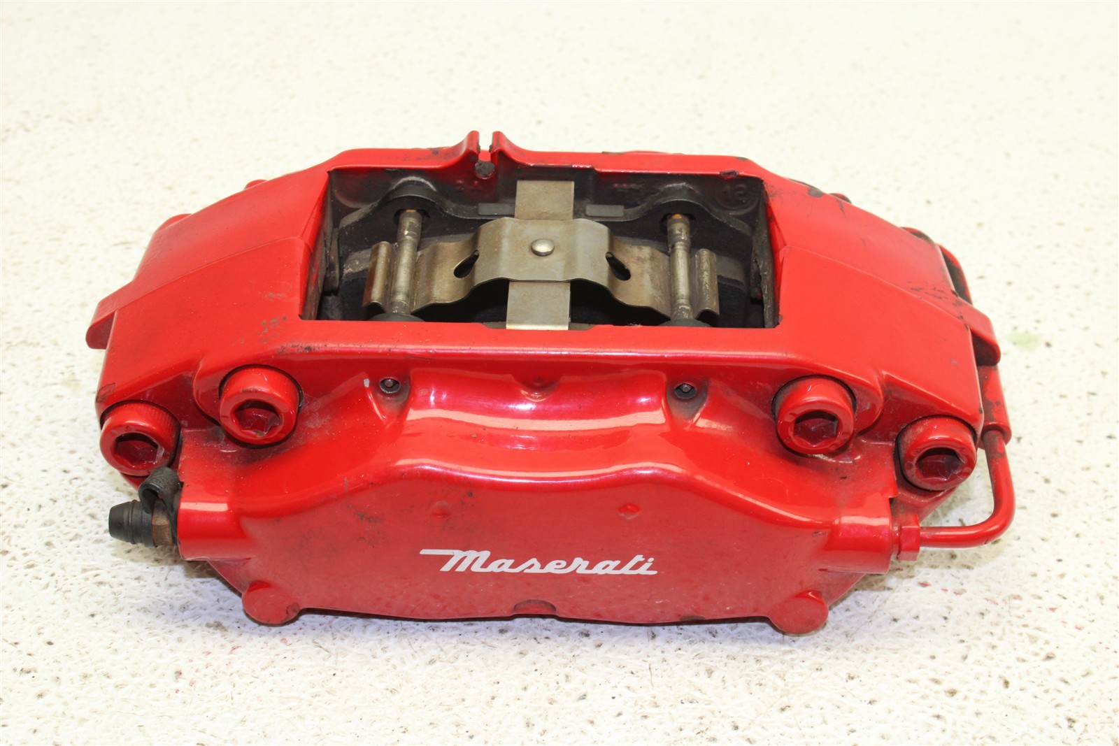 2013 Maserati GranTurismo Rear Brake Caliper Set Calipers 08-13