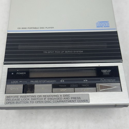 Vintage Realistic CD-3000 1986 Portable Compact Disc Player PARTS/AS-IS - Picture 3 of 13