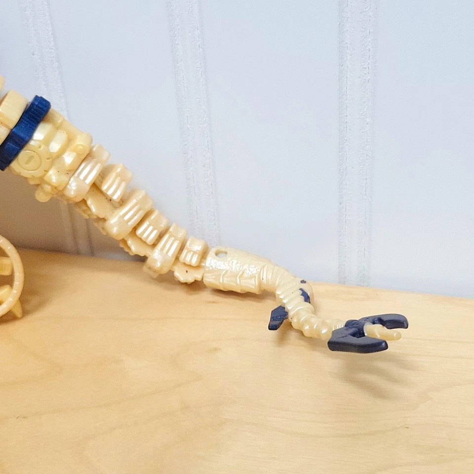 Hasbro Transformers Beast Wars Transmetals 2 Deluxe Class Dinobot Complete - Image 2 of 4