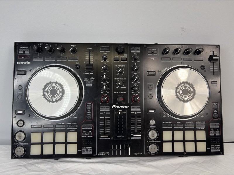 PIPioneer DDJ-SR Serato 2-Channel Performance DJ Controller - Untested