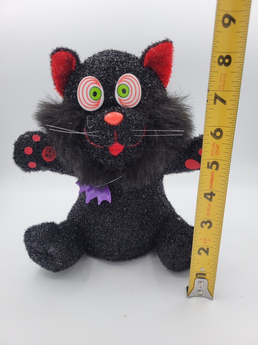 VTG Scared-E-Cat Halloween Shaking Sound Plush Cat Toy Spiral Eyes