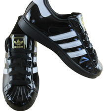 adidas gazelle silver green womens WOMEN'S SUPERSTAR VINTAGE "BLACK"  Social Status
