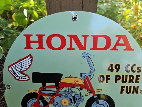 VINTAGE 1971 HONDA PORCELAIN SIGN MOTORCYCLE DIRT BIKE MINI TRAIL Z50 SCOOTER - Picture 5 of 8