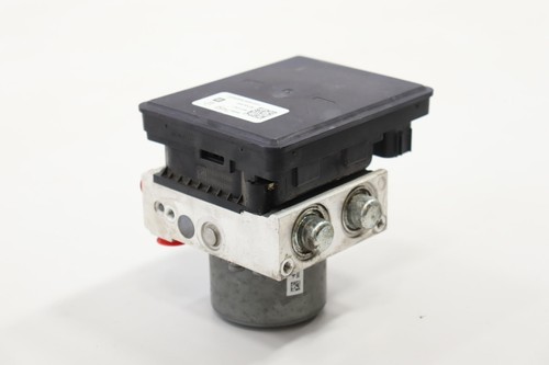 2018 - 2023 CHEVROLET TRAVERSEANTI LOCK BRAKE PUMP CONTROL MODULE OEM 84738978 - Picture 8 of 11