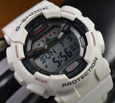 RARE! Casio G-LIDE GLS100-7 (3402) Men's White Watch NEW BATTERY!