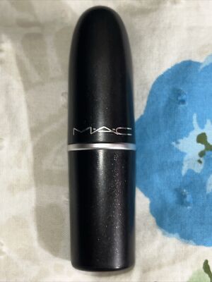 MAC MADLY CREATIVE LE FROST LIPSTICK Discontinued Rare HTF See Description