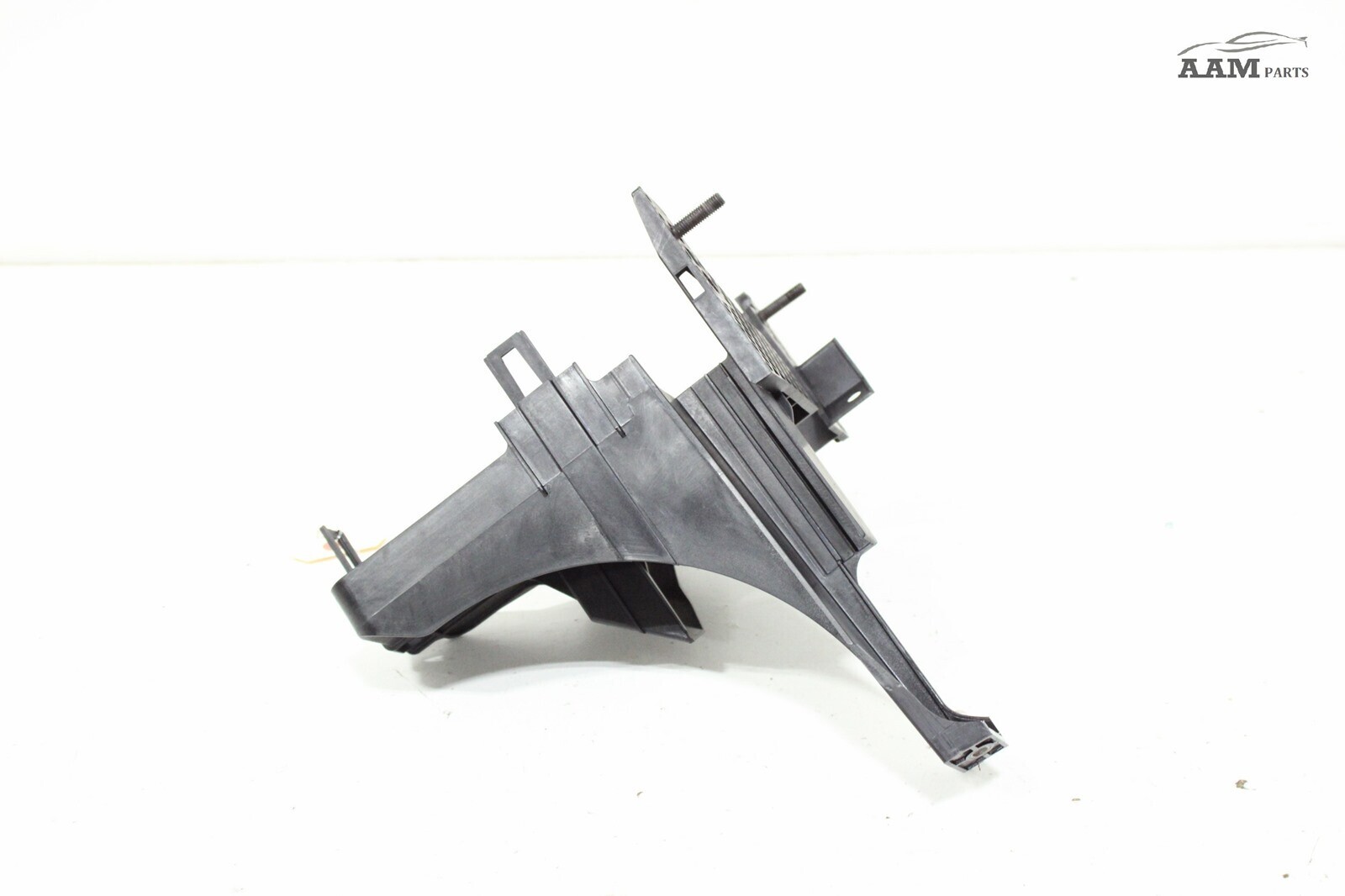 Maserati Ghibli 2014-2020 Fuse box bracket P/N 670036938