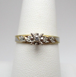 10K Yellow Gold 5 Diamond Engagement Band Ring Size 7.5 [R301]