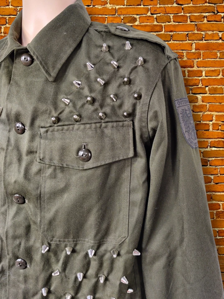 HEERESEIGENTUM SIZE 96-100 GREEN AUSTRIAN MILITARY JACKET CUSTOM STUDDED PUNK - Image 4 of 4