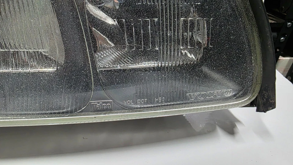 2001-2004 Volvo S60 V70 XC70 Headlight Halogen RIGHT PASSENGER SIDE genuine OEM Foto 3 de 4