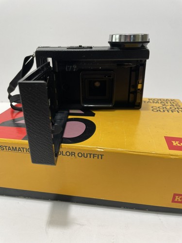 Kodak Instamatic X-45 Color Outfit Camera in box And Manual - Picture 3 of 4