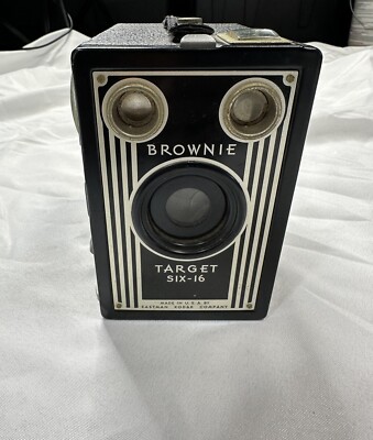 EASTMAN KODAK BROWNIE BOX CAMERA TARGET SIX- 16 VINTAGE