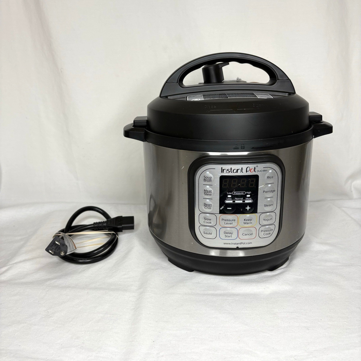 【値下げ済】未使用 Instant Pot DUO Mini 電気圧力鍋 3L Instant Pot Duo Mini Electric Pressure Cooker 3 Quart Complete | eBay