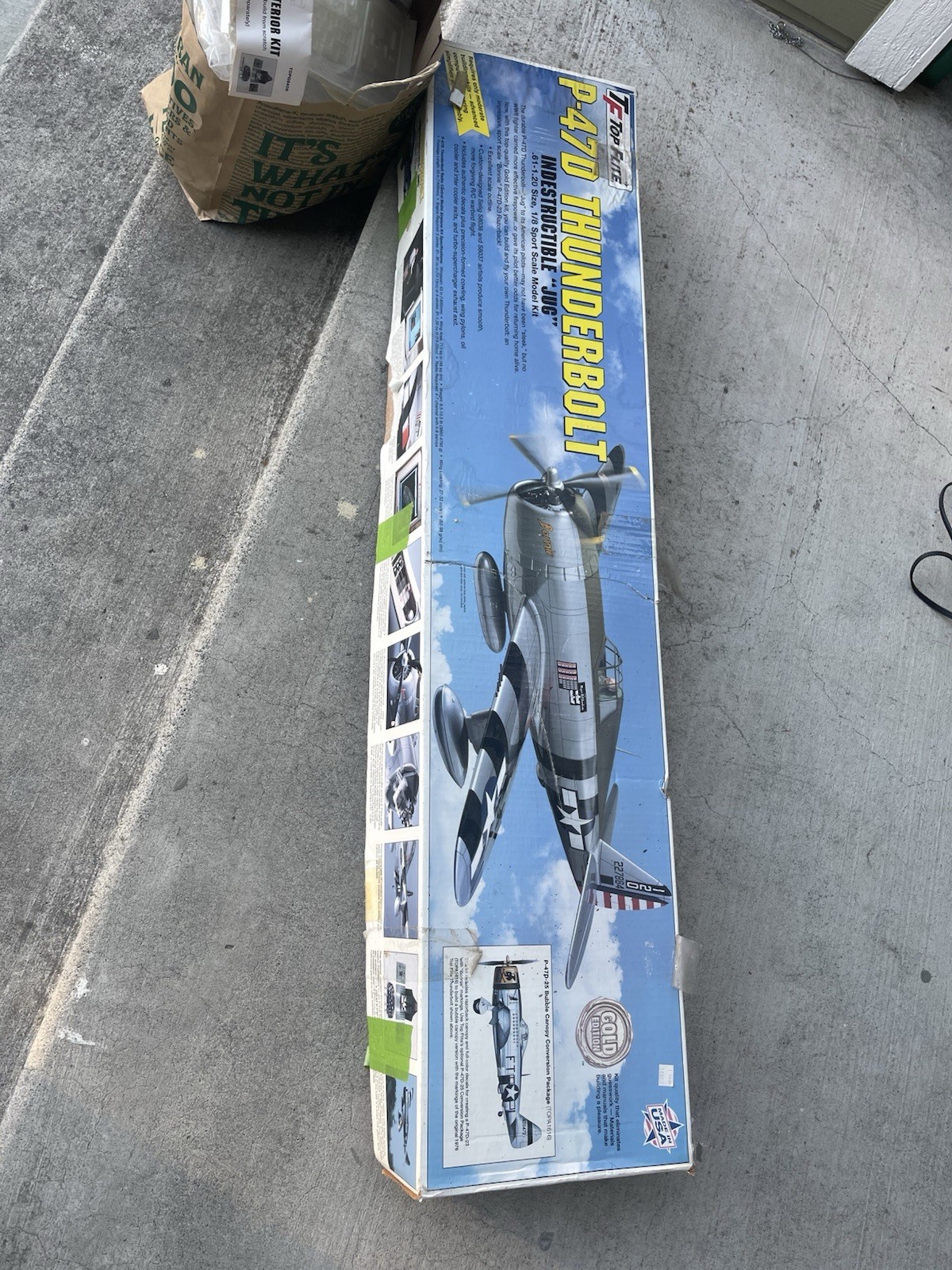 Top Flite P-47D Thunderbolt 1:8 Scale Wood Model Airplane Kit plus ...