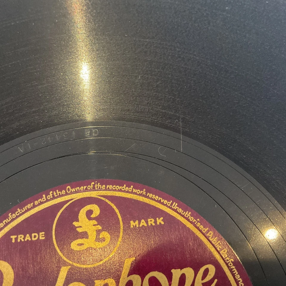 Jimmy Shand & His Band. Looking For A Partner - Silverton Polka 10" 78rpm - Image 3 of 4