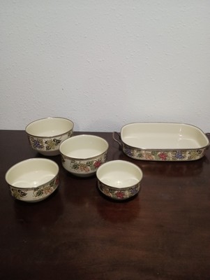 KENSINGTON NESTING BOWLS (4) AND CASSEROLE DISH VITRO CERAMIC ELECTRIC,GAS 