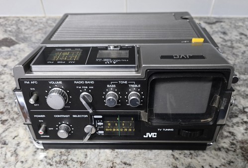 Vintage 1976 JVC 3050 Mini TV • Powers On, Needs Recap • Retro CRT Sammlerstück - Bild 1 von 11