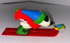 Vintage Peanuts Snoopy and Woodstock on Snow Ski Hallmark Ornament 1984