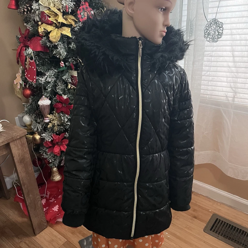 Guess Chaqueta con Capucha Negra con Ribete de Piel para Niñas Talla 6x/L Hinchada Impermeable Foto 3 de 4