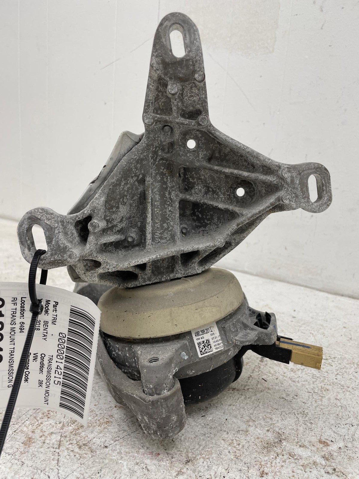 2016-2020 BENTLEY BENTAYGA R/F TRANS MOUNT TRANSMISSION GEARBOX FRONT RIGHT *28K