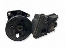 Pompe direction assistée Mercedes 200