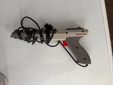Nintendo NES Grey Light Zapper Gun