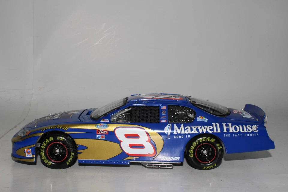 Acción RCCA ELITE STEVE PARK #8 MAXWELL HOUSE 2003 CHEVY MONTE CARLO AUTOGRAFIADO Foto 4 de 4