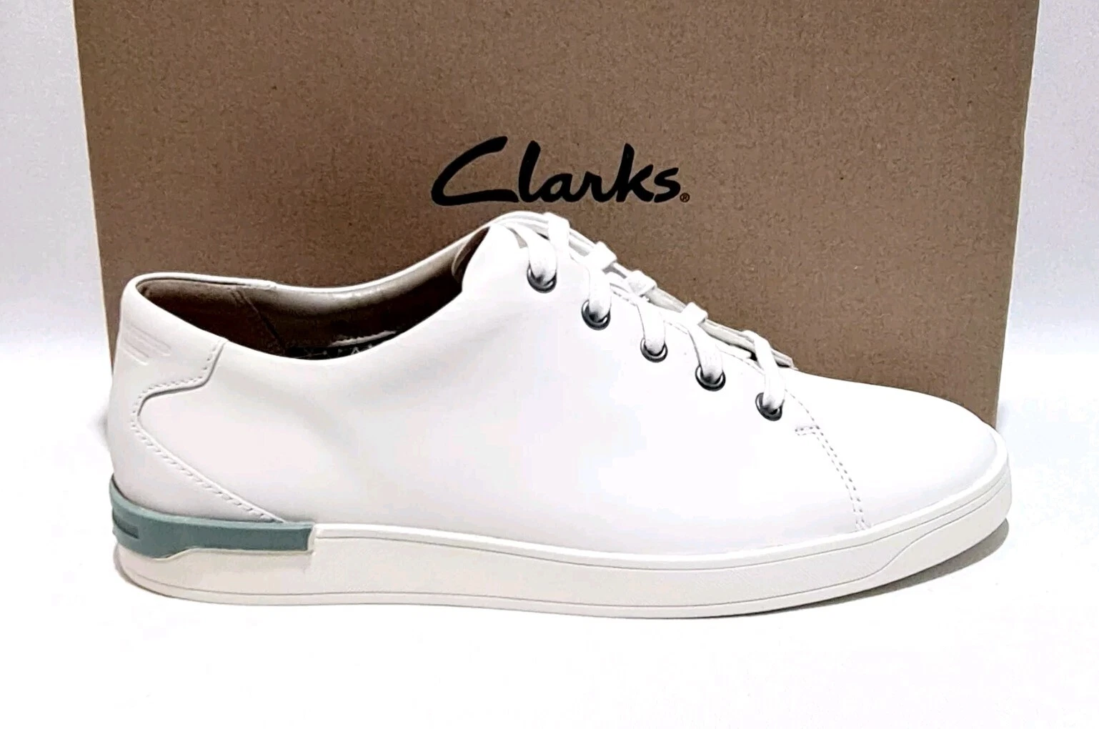 Mens Clarks Shoes Size 8 UK New Boxed Stanway Lace White Leather Trainers
Opens in a new window or t