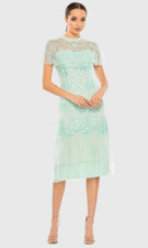 Mac Duggal Embroidered Ruffled Cap Sleeve size 8. 298 H