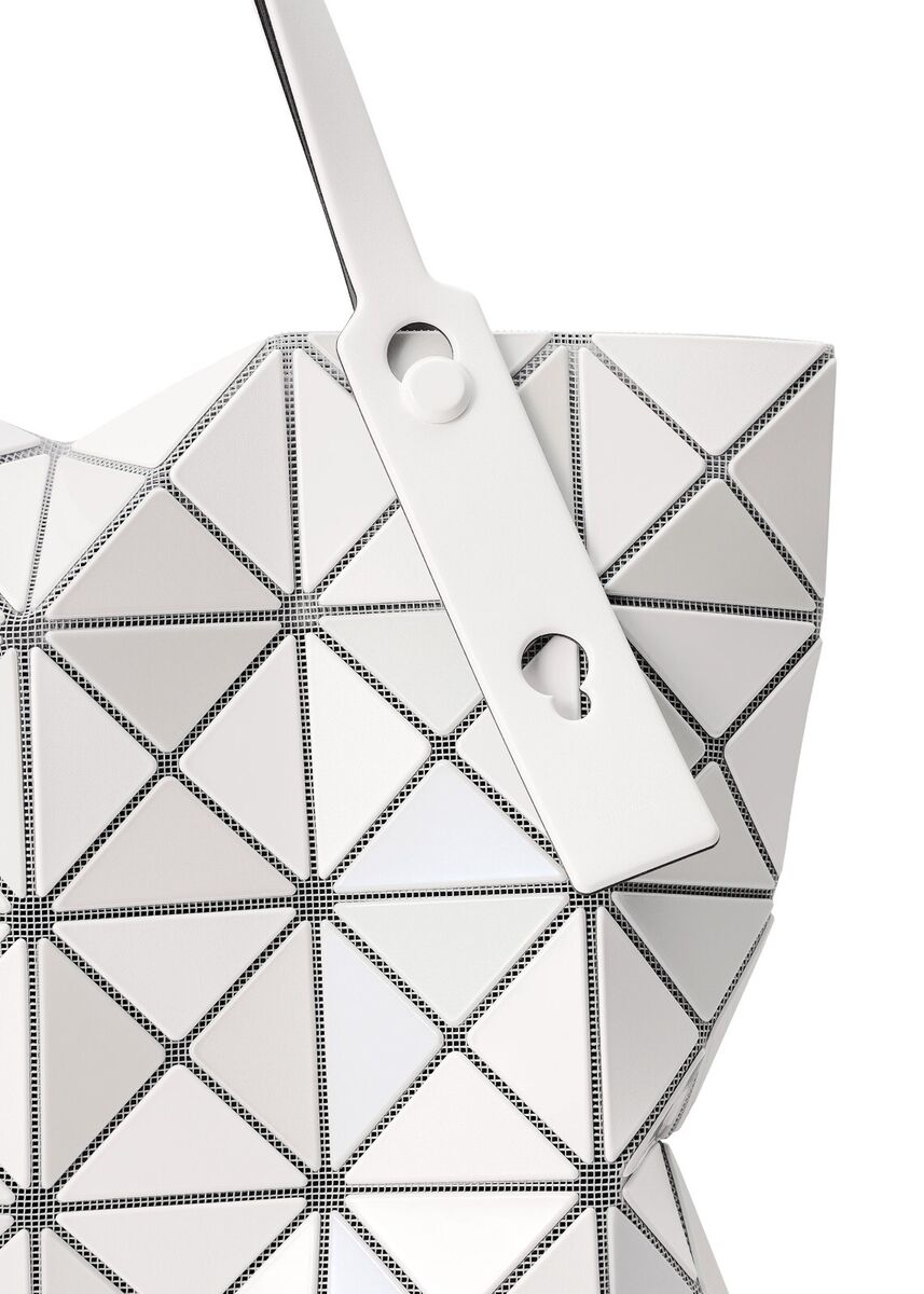 ASK availability First) BAO BAO ISSEY MIYAKE QUATRO from ASK availability First) BAO BAO ISSEY MIYAKE QUATRO from
