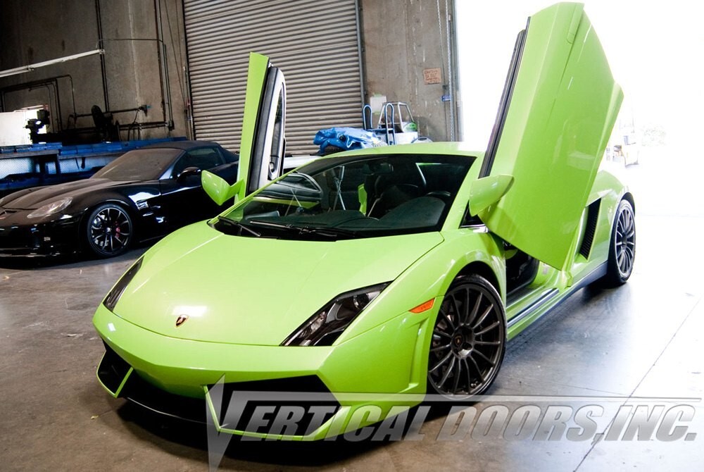Vertical Doors Inc Lamborghini Gallardo 2003 - 2014 Vertical Door Kit
