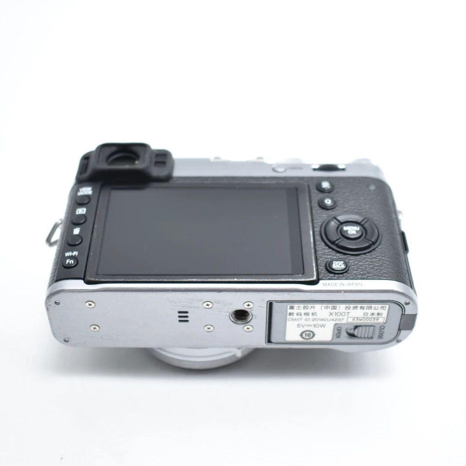 Fujifilm X100T Silver Premium Compact Digital Camera 16MP Tested Japan - Image 4 of 4