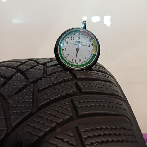 NEUMÁTICO USADO TOYOTIRES OBSERVE S944 225/45 R17 94V INVERNALI - Imagen 2 de 2