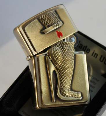 Zippo Lighter   Golden High Heels Emblem   2003333   Neu New   A639