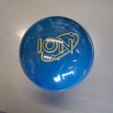 Storm Ion Pro Solid bowling ball 15 LB. new ball in the box #018