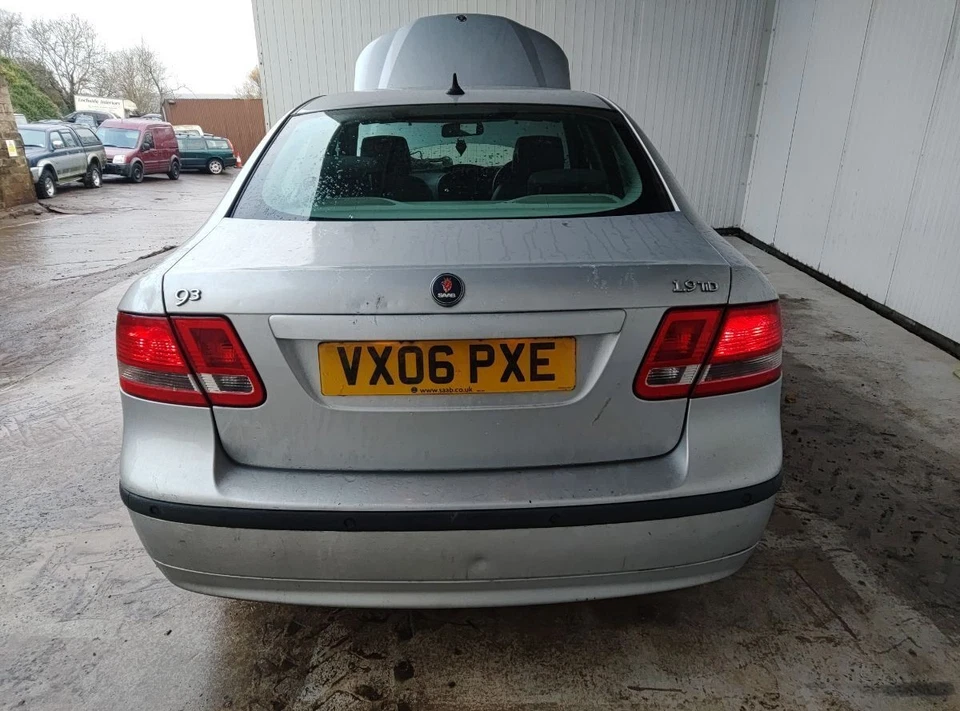 SAAB 9-3 VECTOR SPORT TID INNER WING ARCH LINER FRONT LEFT SIDE 12764962 - Image 2 of 4