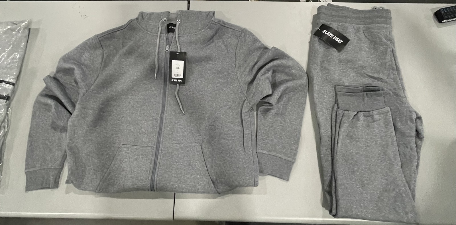 СПОРТИВНЫЙ КОСТЮМ BLAZE BEAT ИЗ 2 ПРЕДМЕТОВ - РАЗМЕР МУЖСКОЙ 3XL - HEATHER GRAY 7990₽