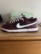 Preços baixos em Nike Dunk Low Dark Beetroot | eBay Preços baixos em Nike Dunk Low Dark Beetroot | eBay